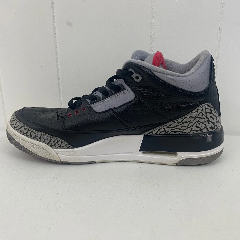 Air Jordan Retro III 3 Black Cement 2011 136064-010 Men's Size 10.5 NO BOX